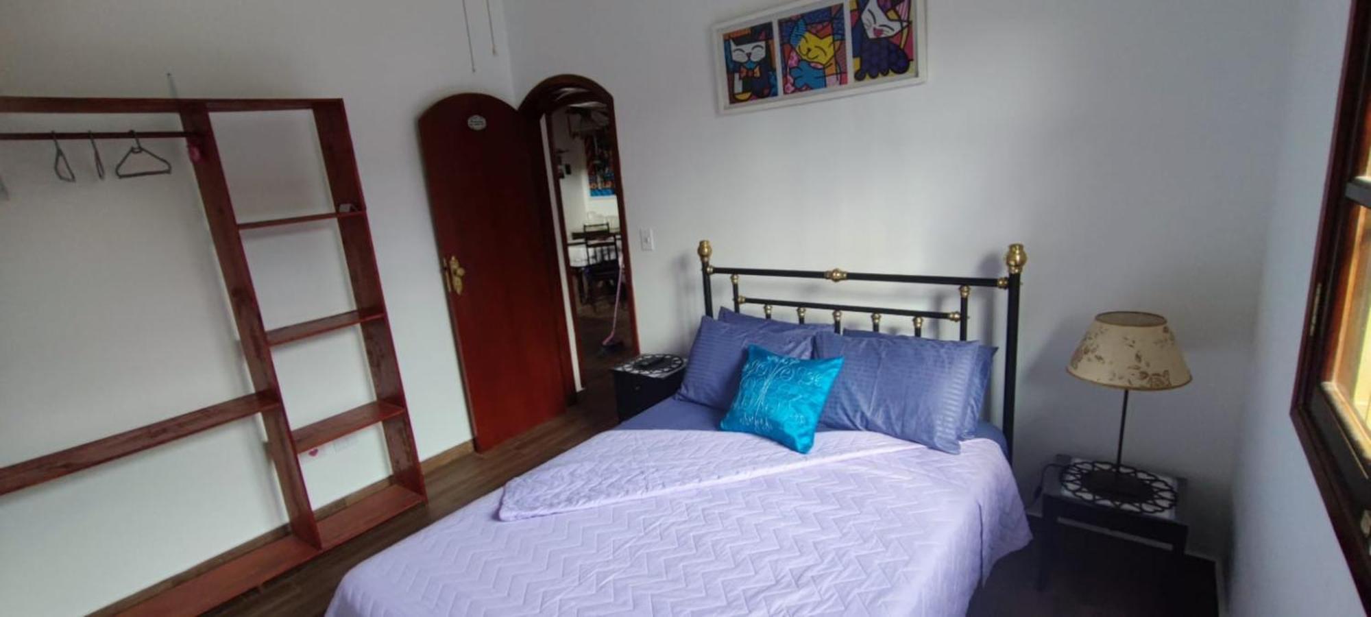 Casa Rosa de Peruíbe - Casa de Temporada 3 dormitórios, 10 hóspedes, piscina, wi-fi, netflix, 800 metros da praia Exterior foto