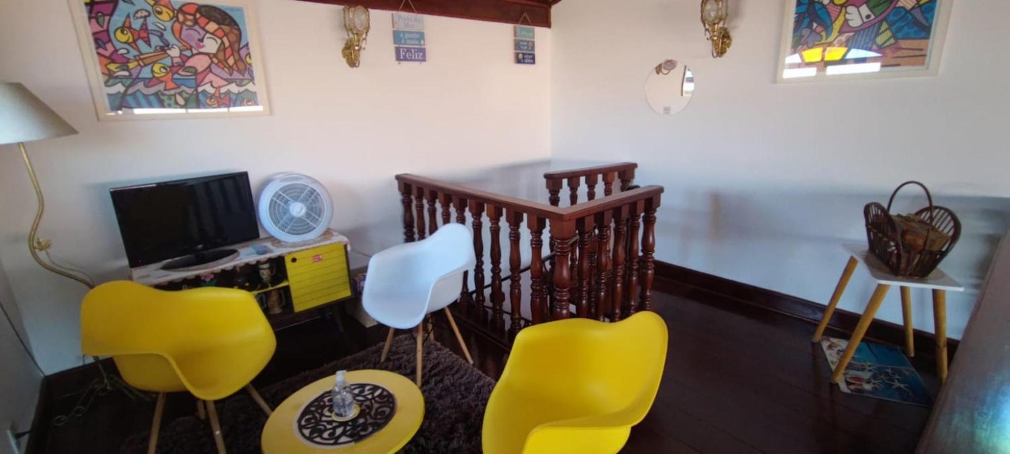Casa Rosa de Peruíbe - Casa de Temporada 3 dormitórios, 10 hóspedes, piscina, wi-fi, netflix, 800 metros da praia Exterior foto